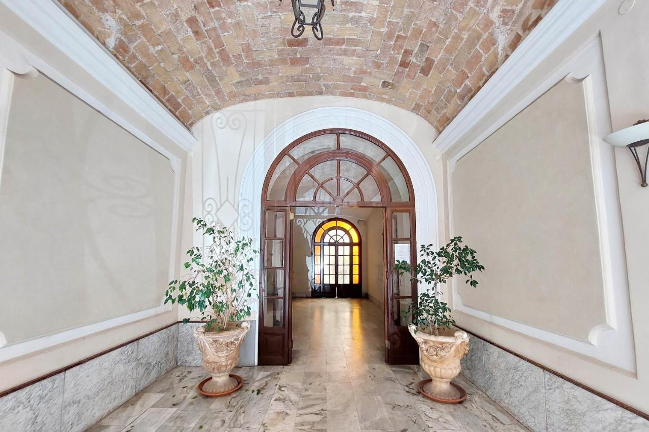 4Bnb - Quiriti Delightful Apartment Róma Kültér fotó
