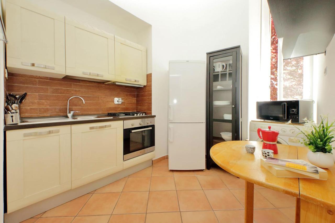4Bnb - Quiriti Delightful Apartment Róma Kültér fotó